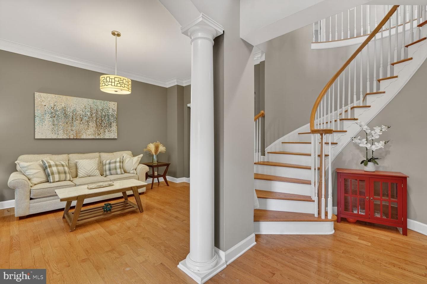 414 Summer Garden Way photo 5