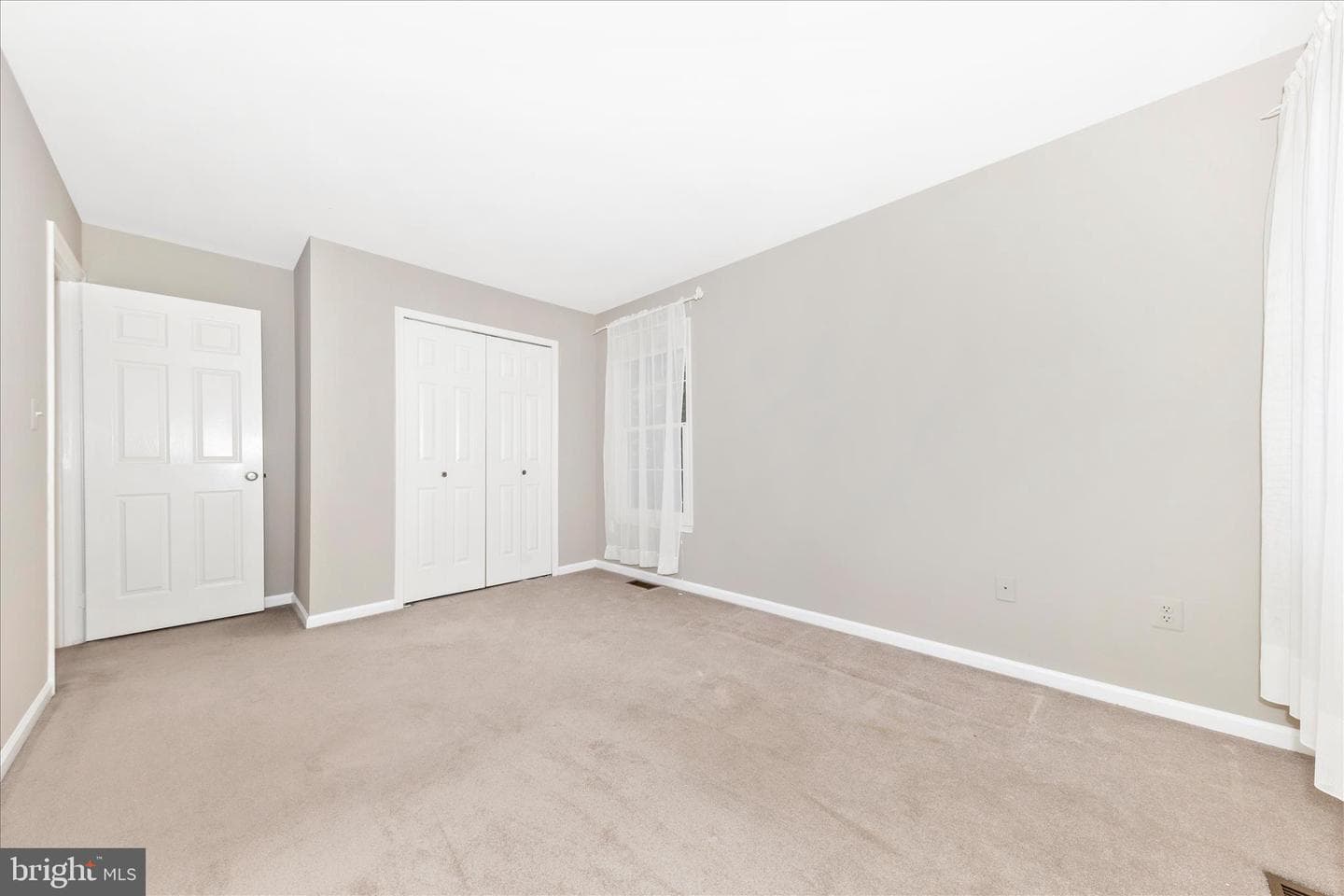 12007 Leatherbark Way photo 34