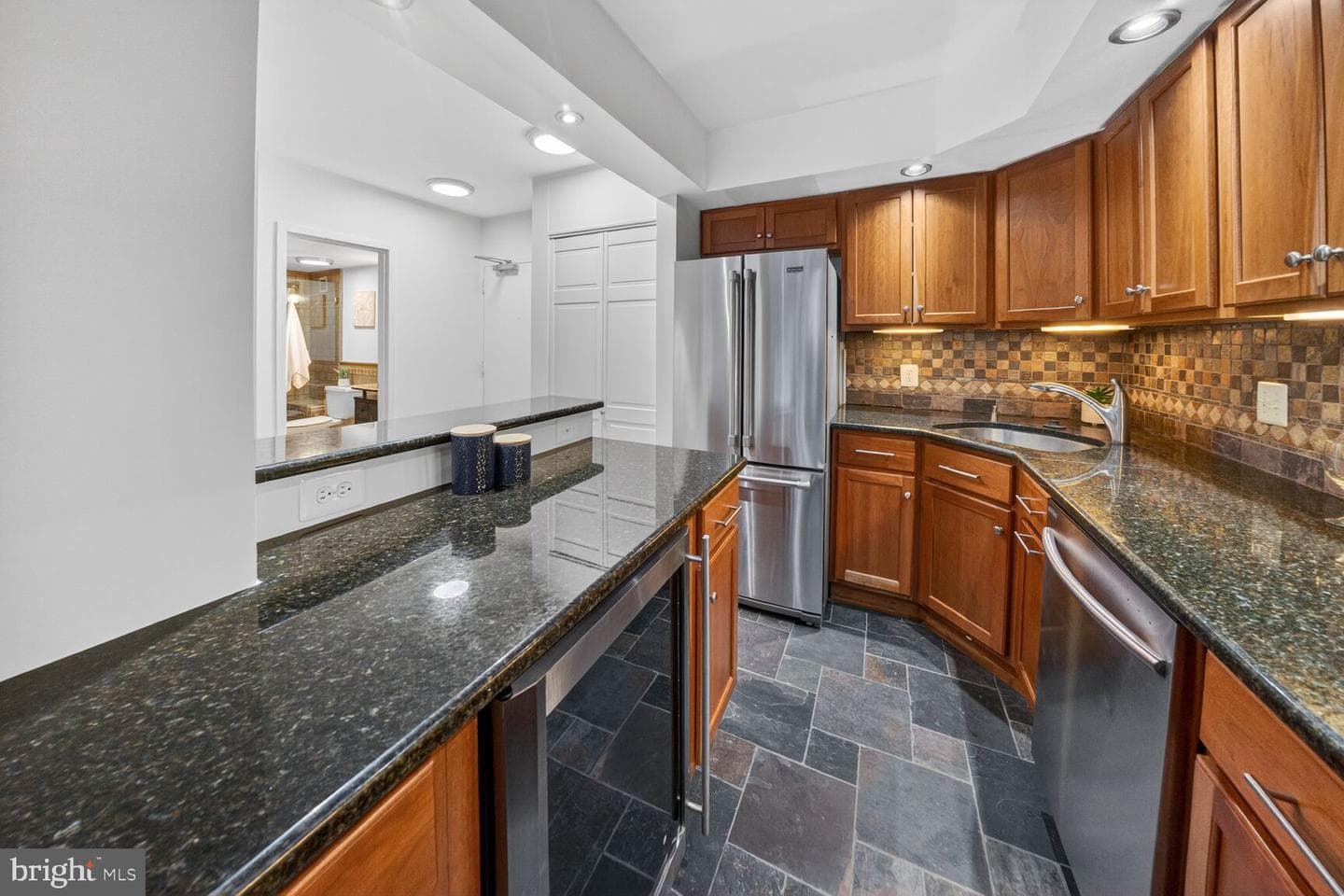 5500 Friendship Boulevard #827n photo 11