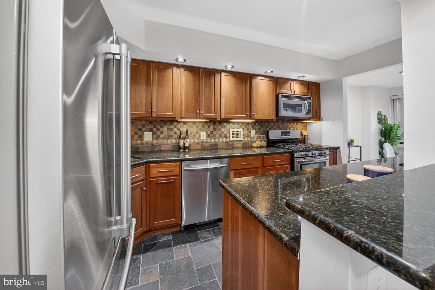 5500 Friendship Boulevard #827n photo 12