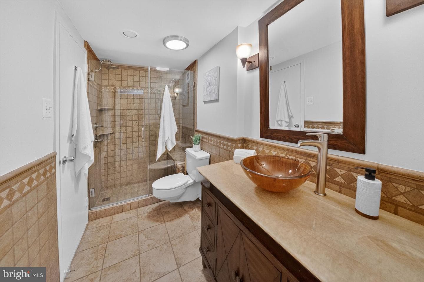 5500 Friendship Boulevard #827n photo 18