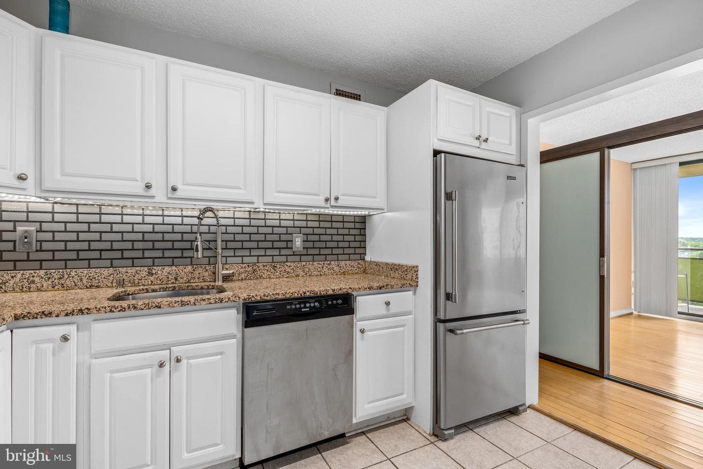 5225 Pooks Hill Road #519n photo 17