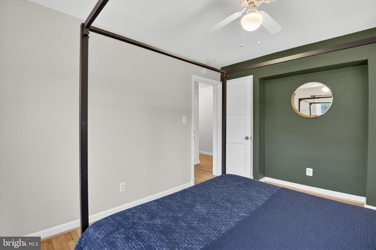 202 Baden Street photo 19