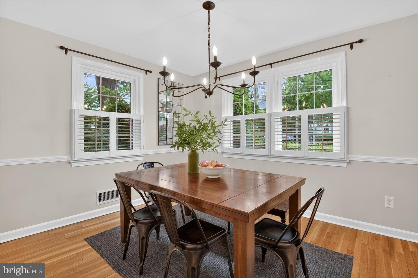 202 Baden Street photo 8