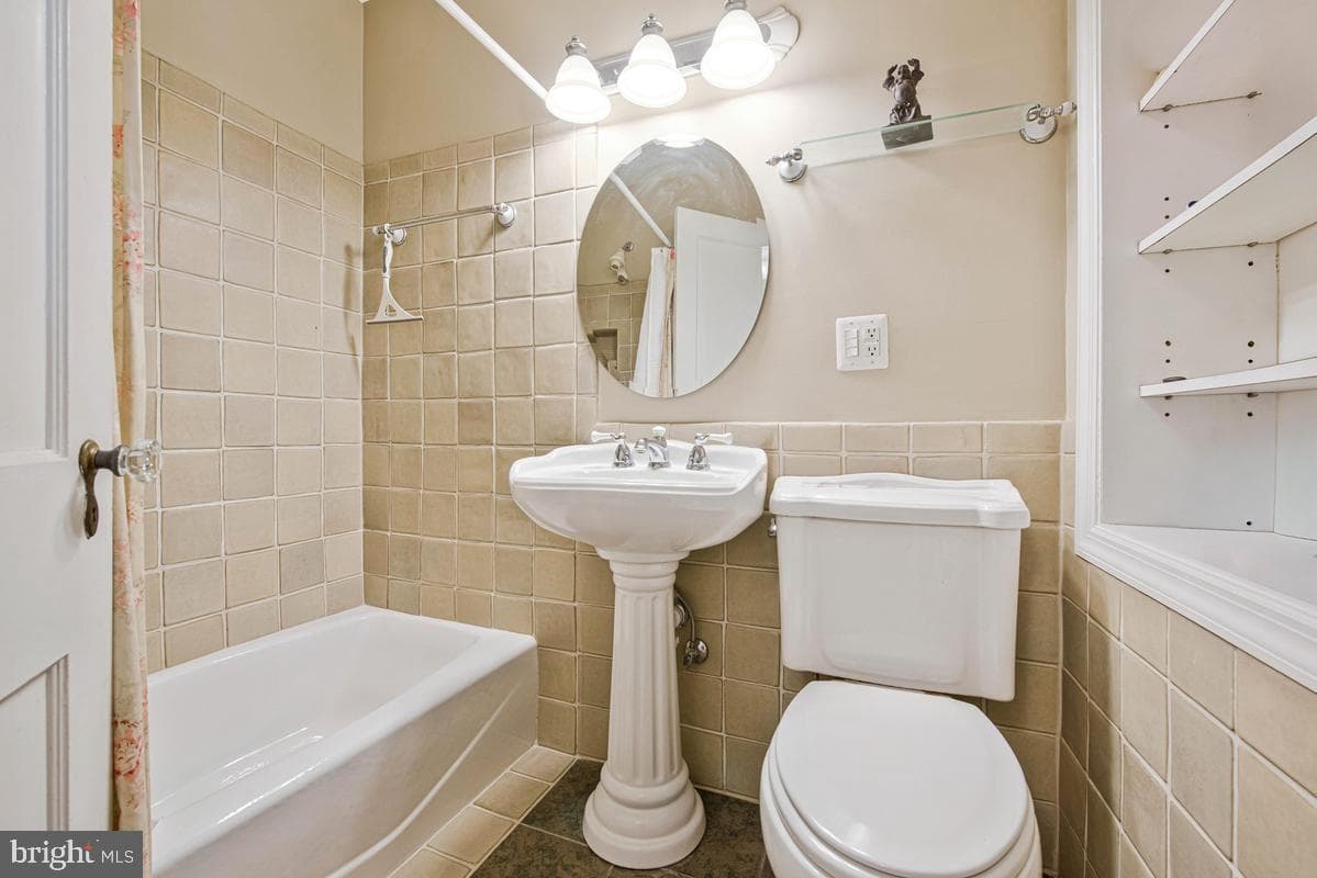 8519 Hazelwood Drive photo 32
