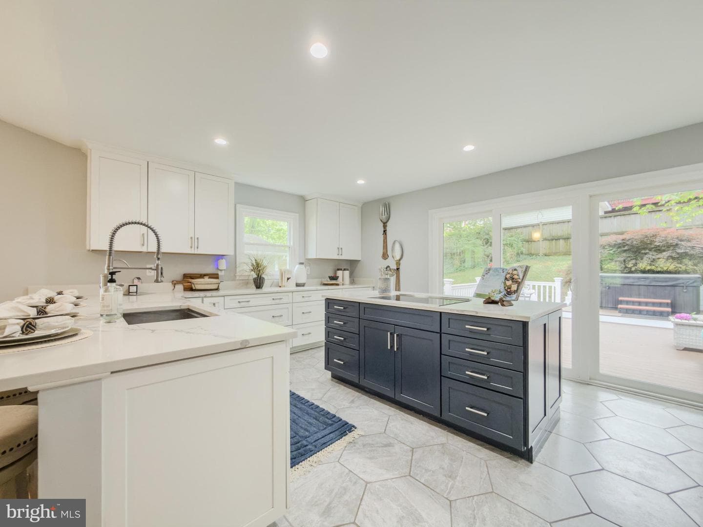 5 Tripoley Court photo 8