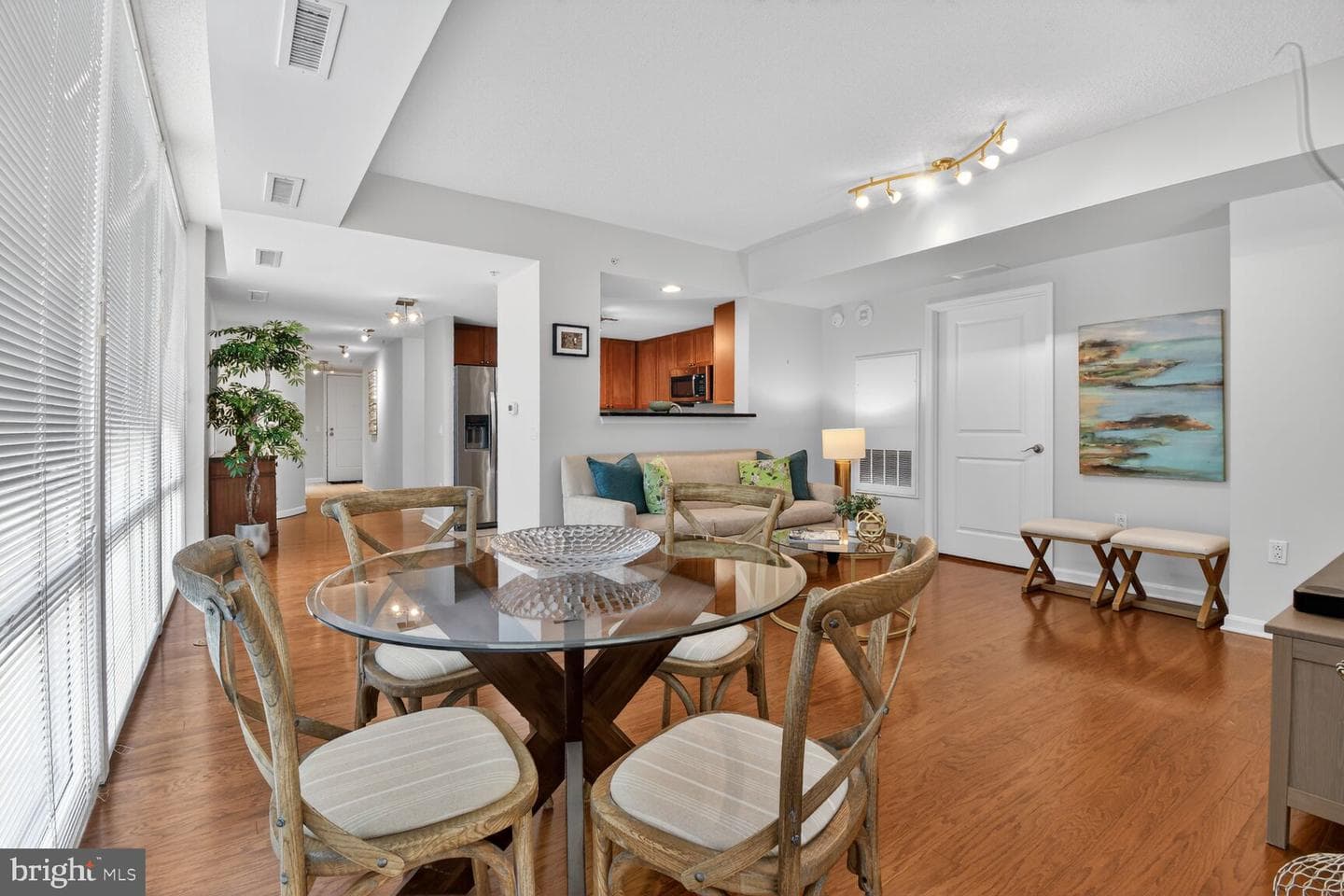 930 Wayne Avenue #405 photo 10