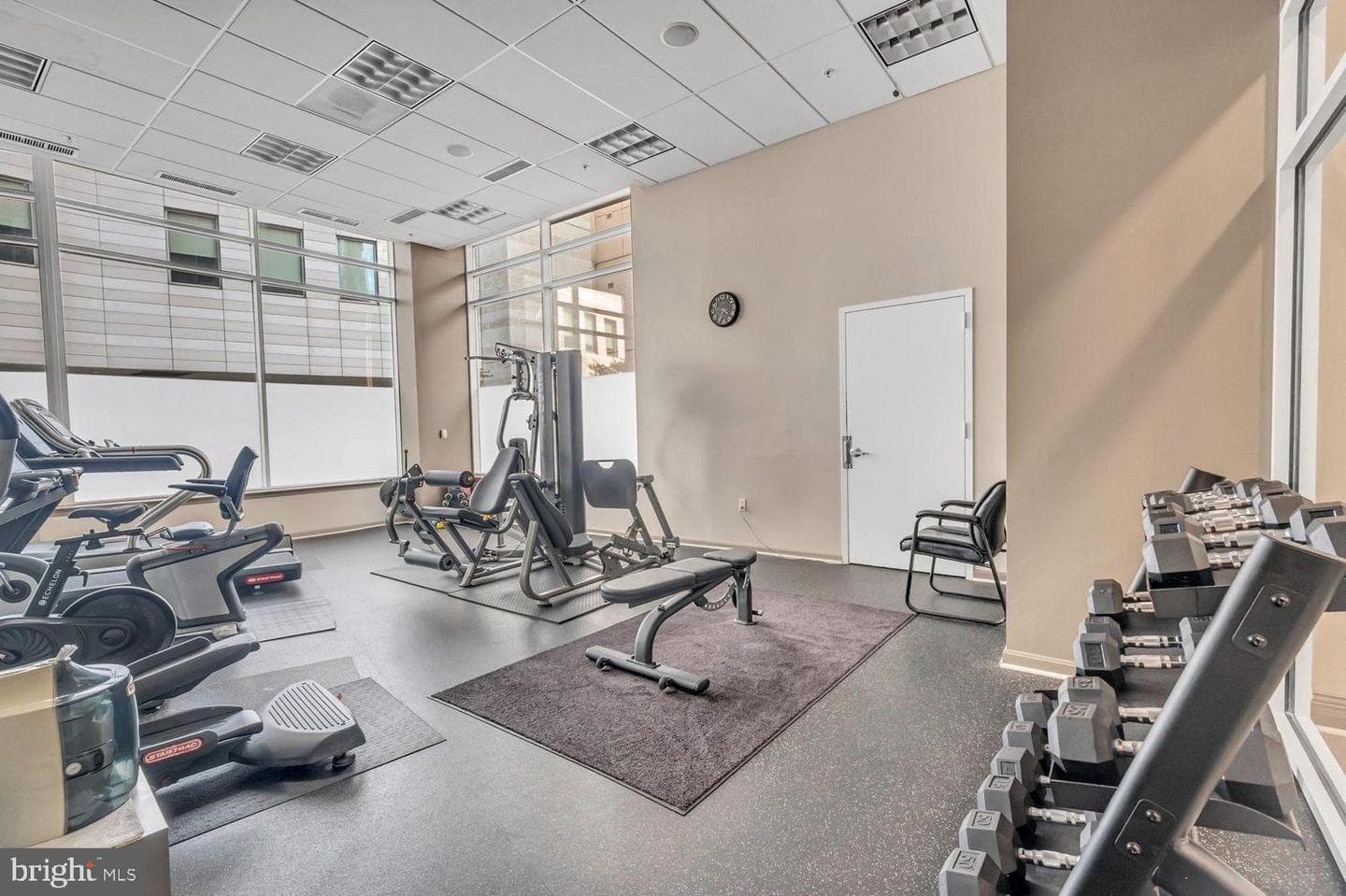 930 Wayne Avenue #405 photo 37