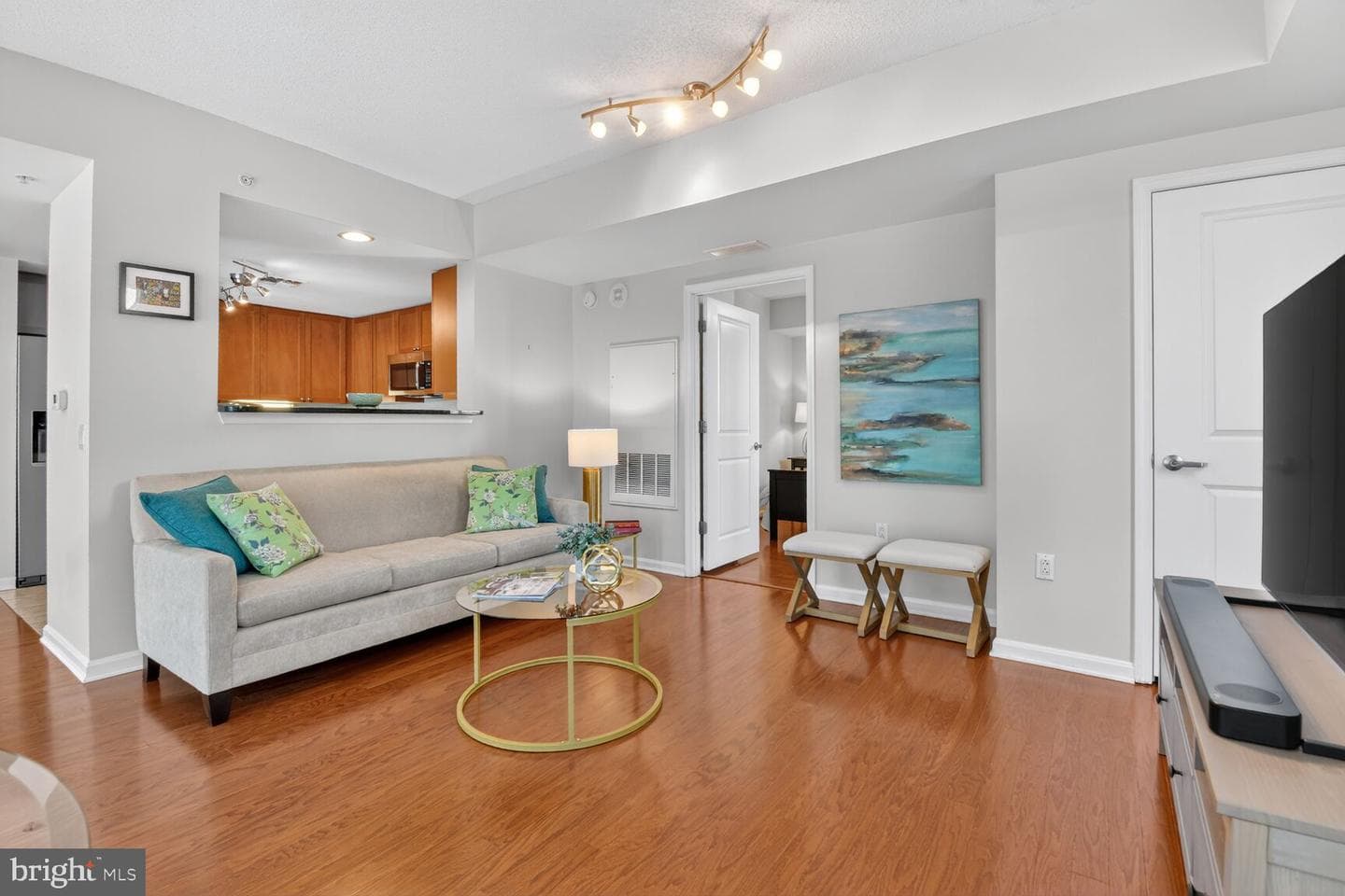 930 Wayne Avenue #405 photo 7