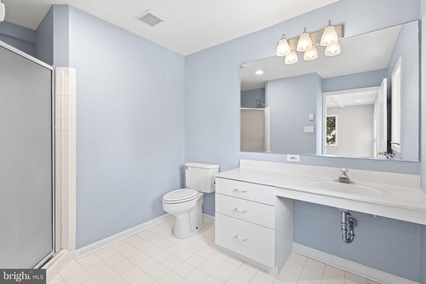3419 Raymond Street photo 34