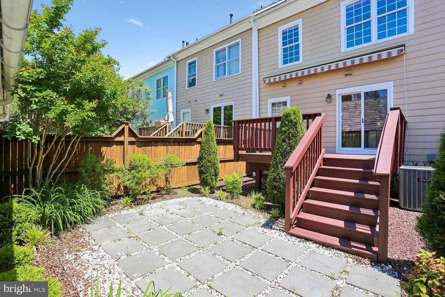 536 Tschiffely Square Road photo 16