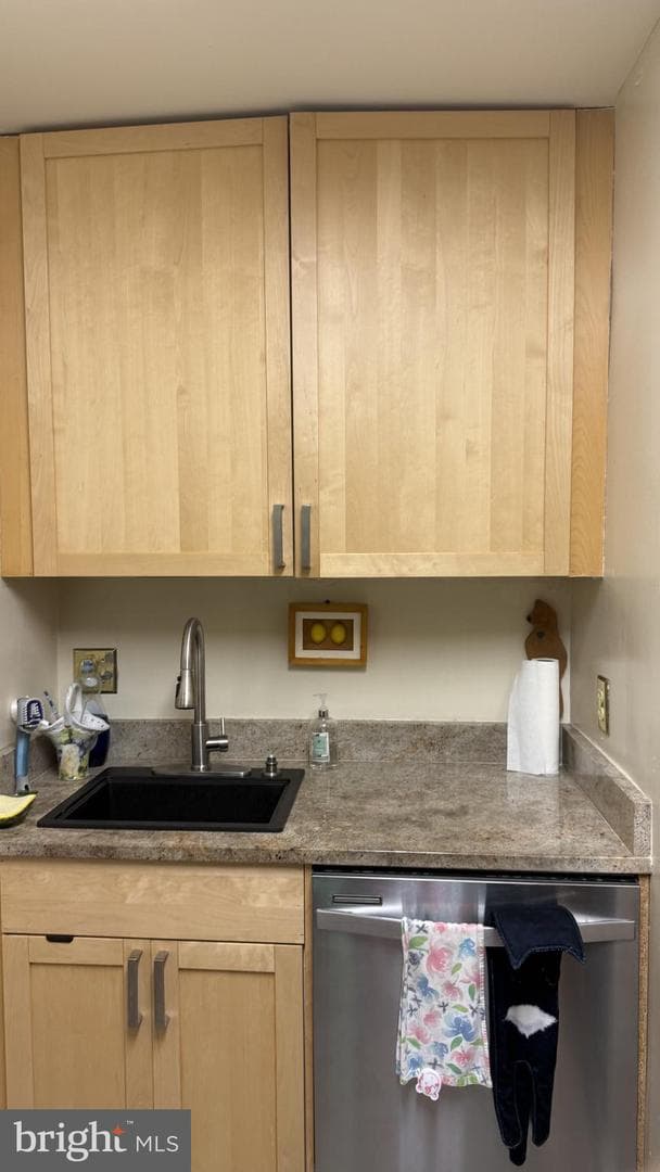 500 Thayer Avenue #303 photo 9