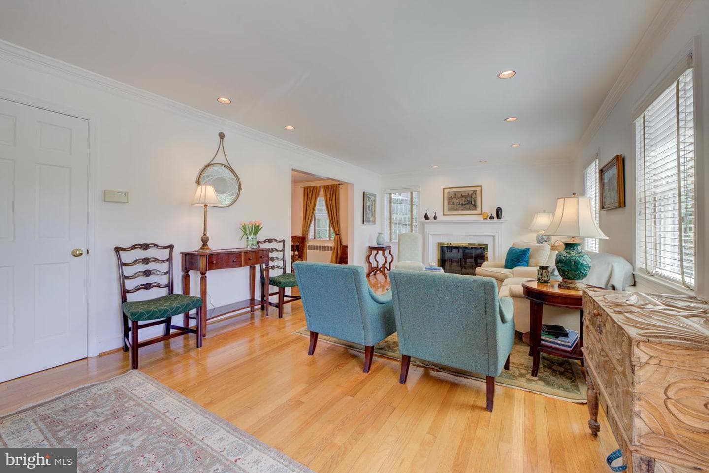 5603 Wood Way photo 9