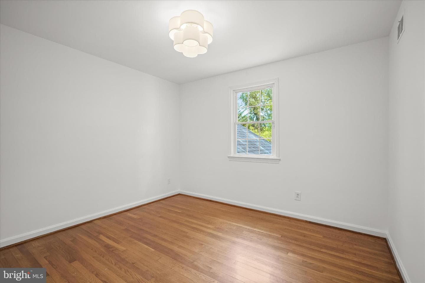 6204 Redwing Court photo 22