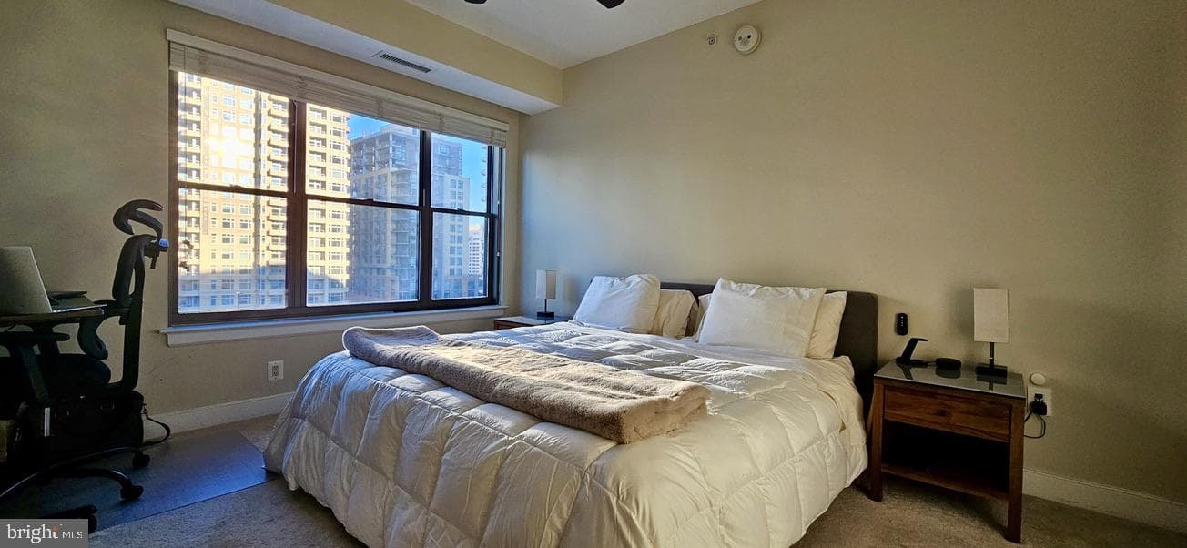7710 Woodmont Avenue #811 photo 5