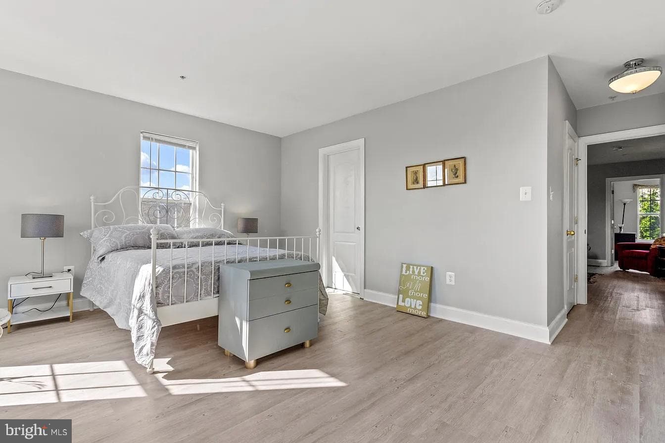 13043 Clarksburg Square Road #13043 photo 31
