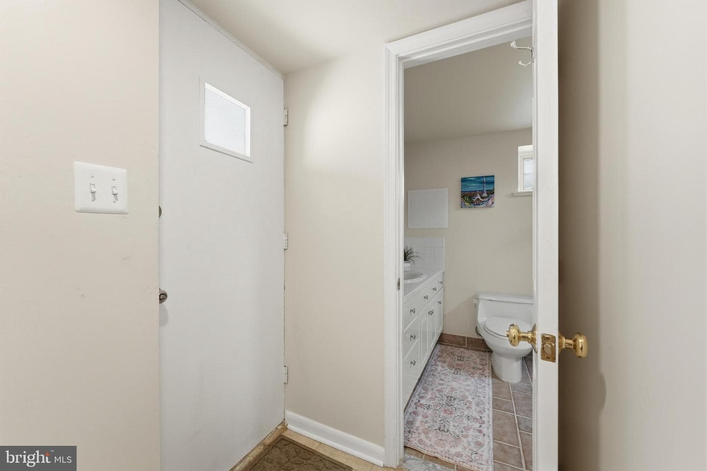 9109 Bradford Road photo 43