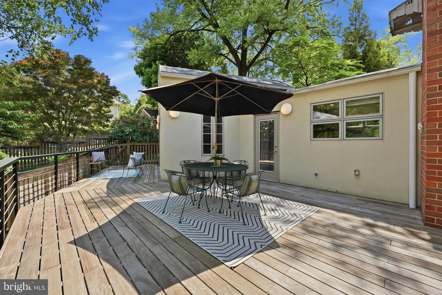 9109 Bradford Road photo 60