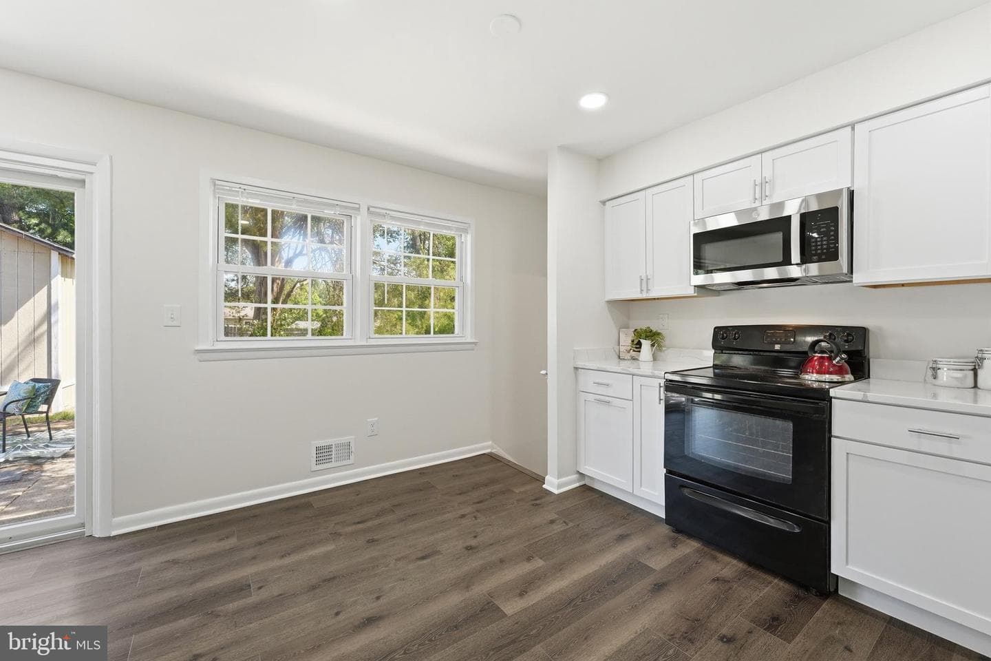 1105 Chiswell Lane photo 21