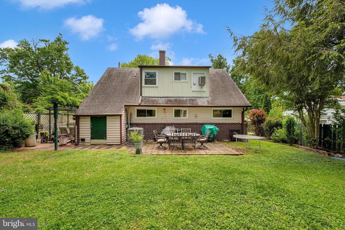 703 Dryden Street photo 30
