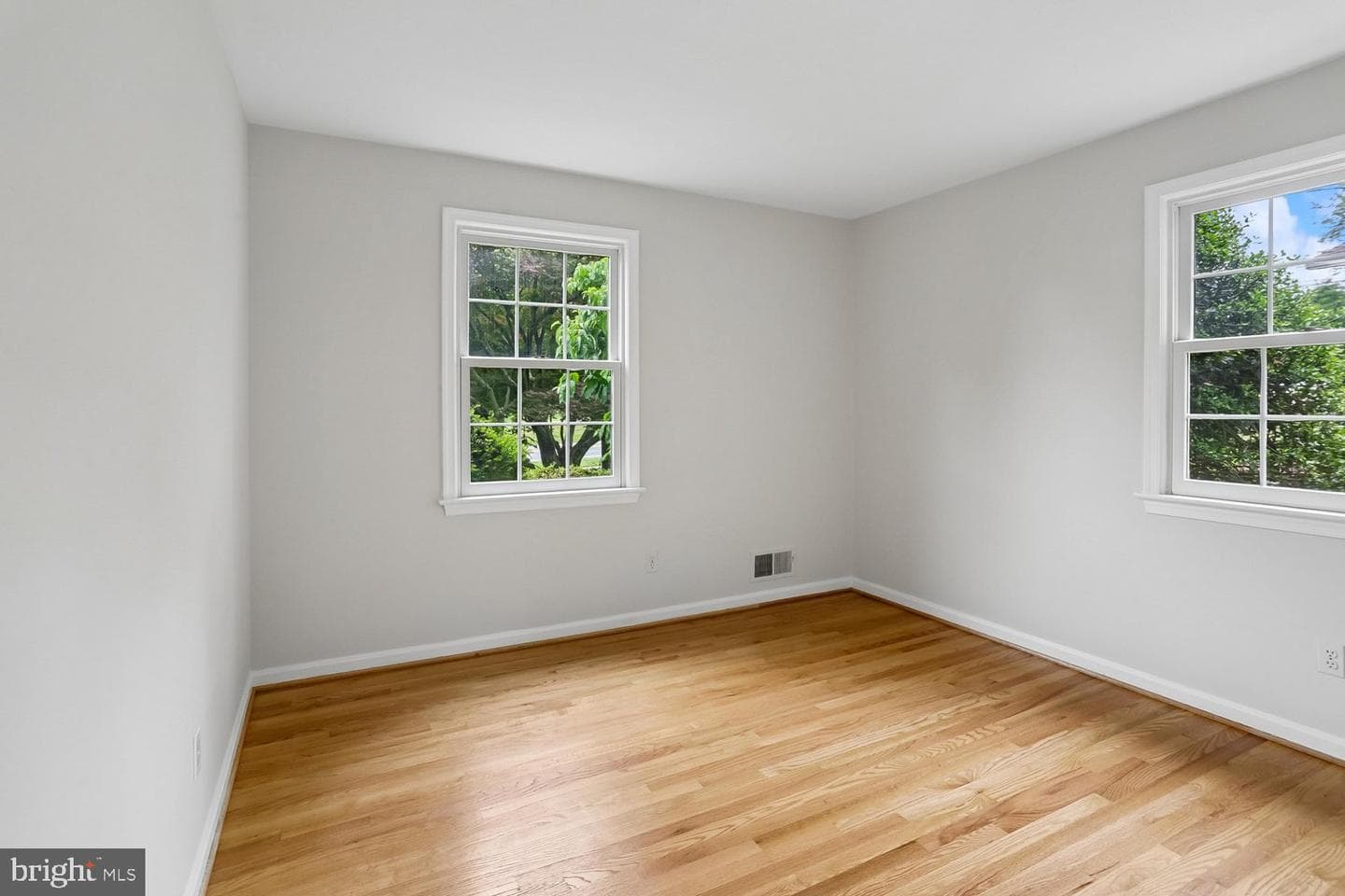 12908 Old Columbia Pike photo 23