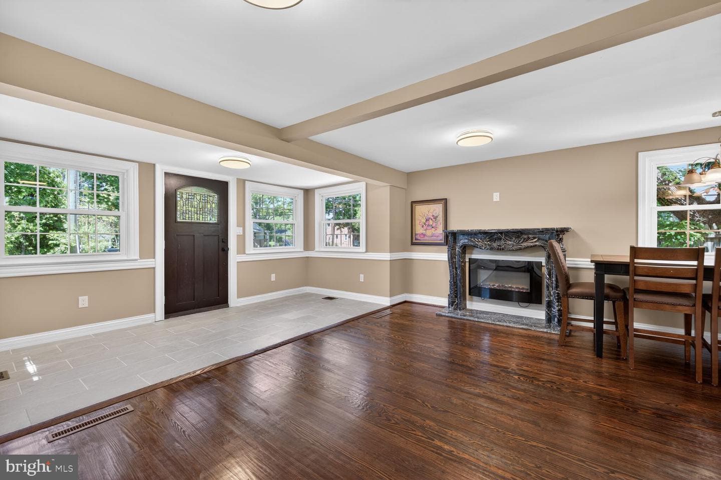 101 N Horners Lane photo 3