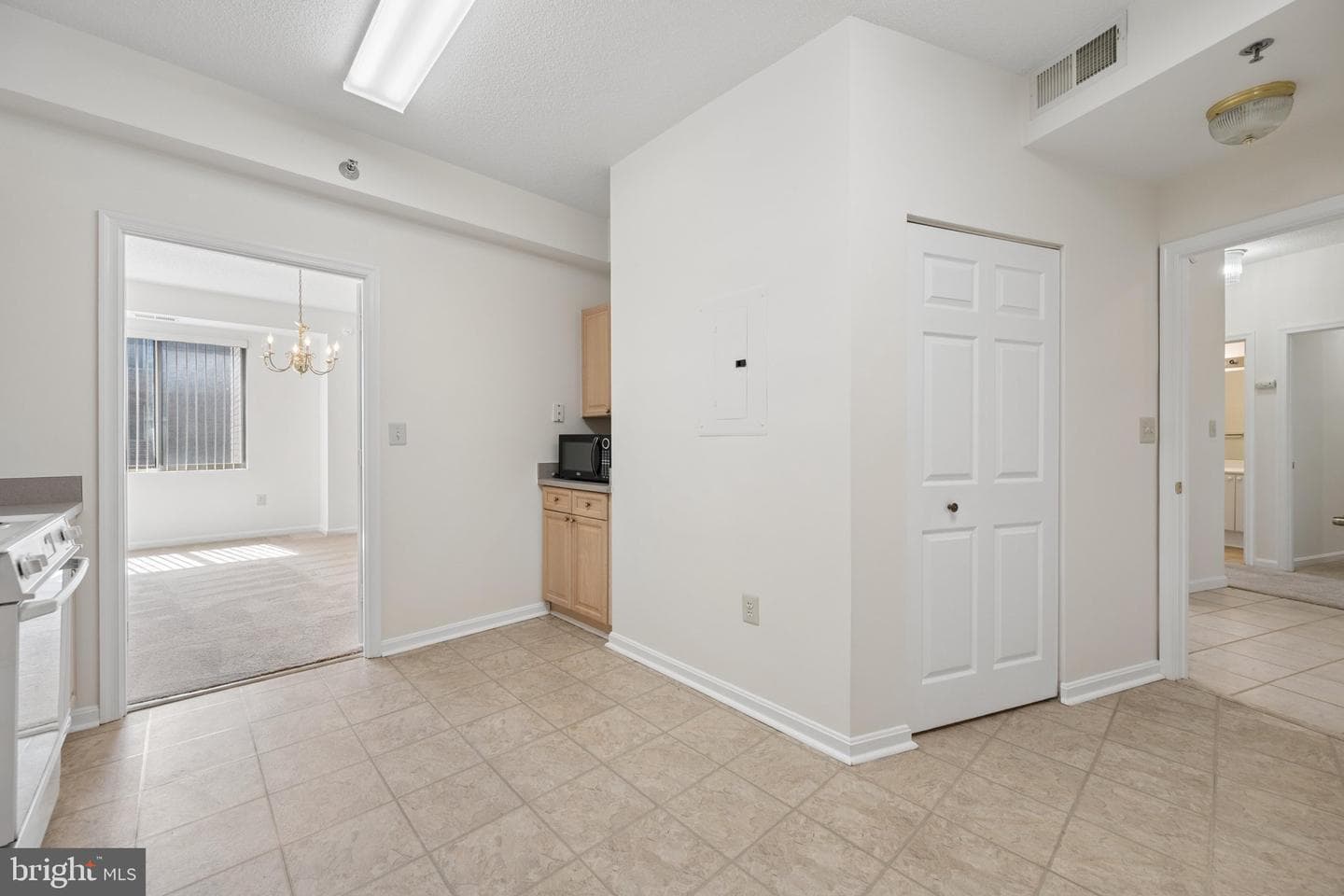 2904 N Leisure World Blvd # 308 photo 33