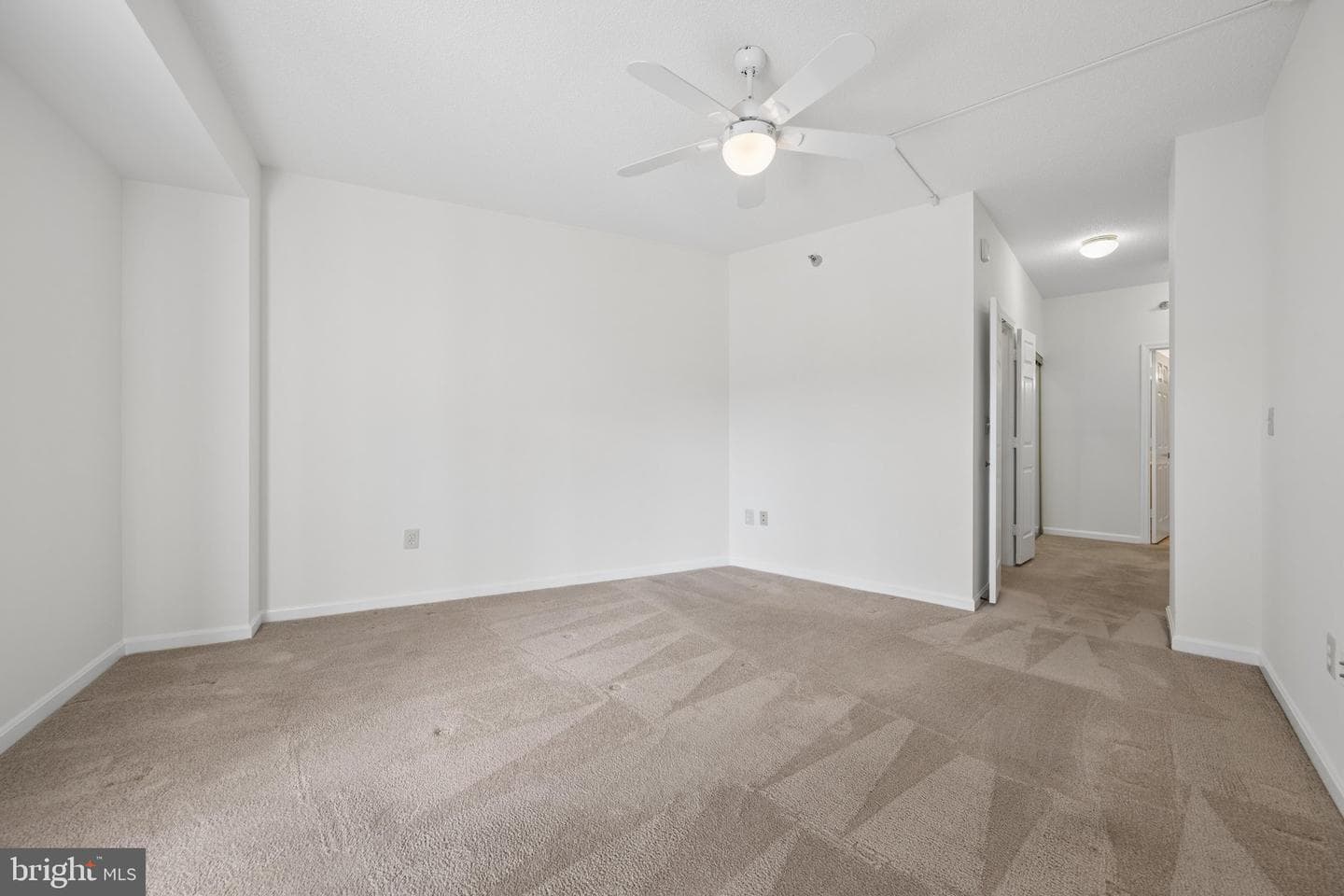2904 N Leisure World Blvd # 308 photo 39