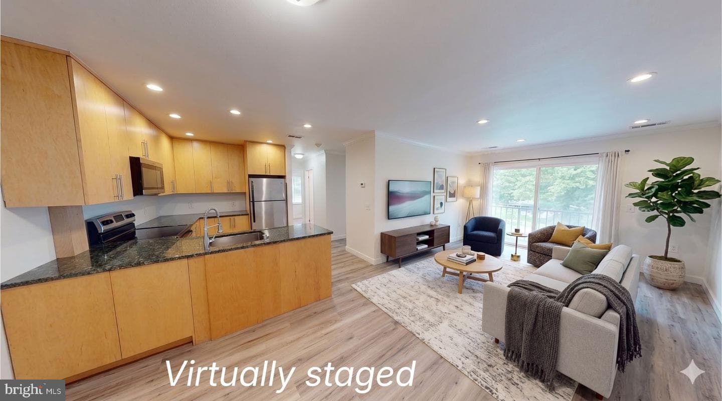 18328 Streamside Drive #304, Gaithersburg