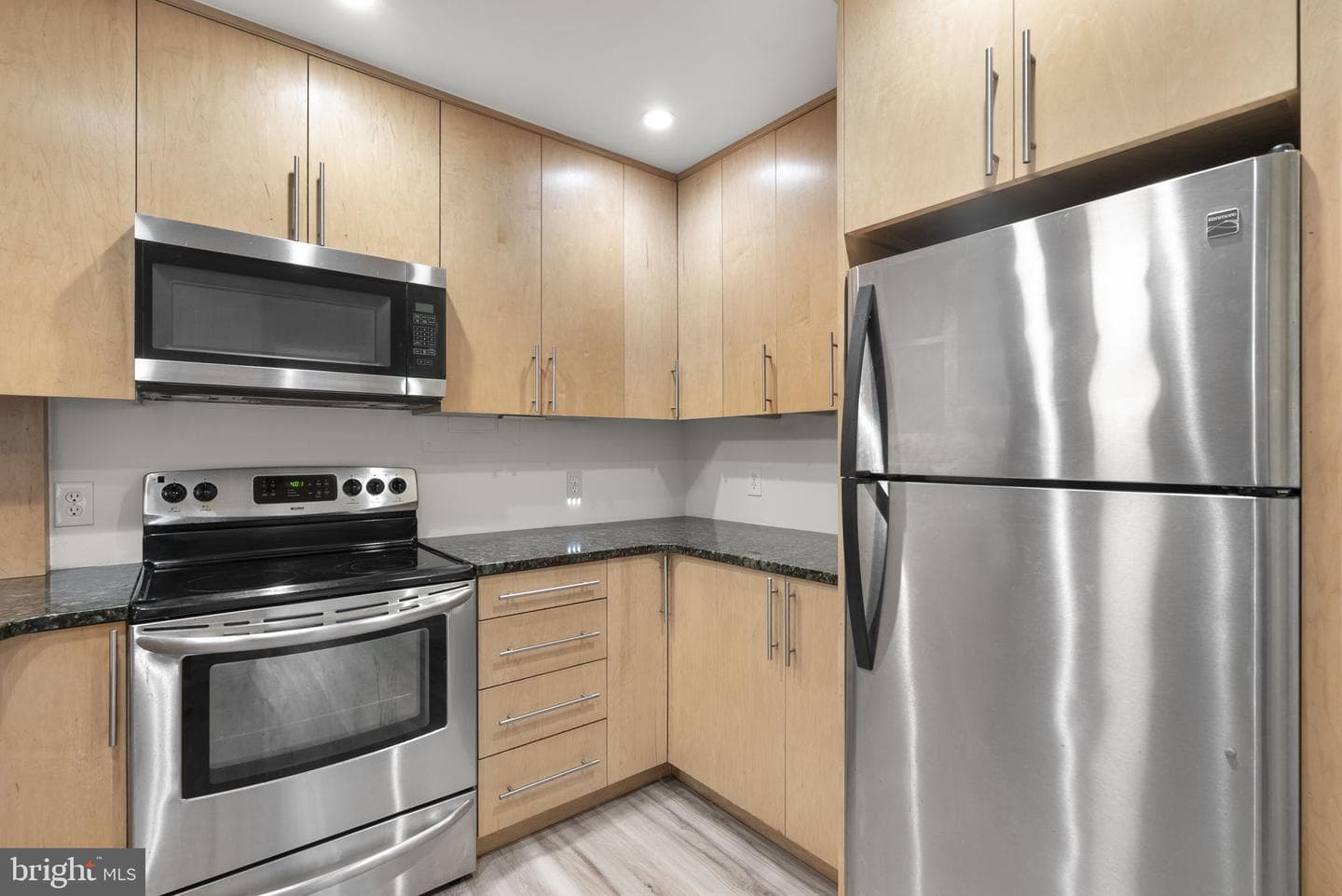 18328 Streamside Drive #304 photo 6