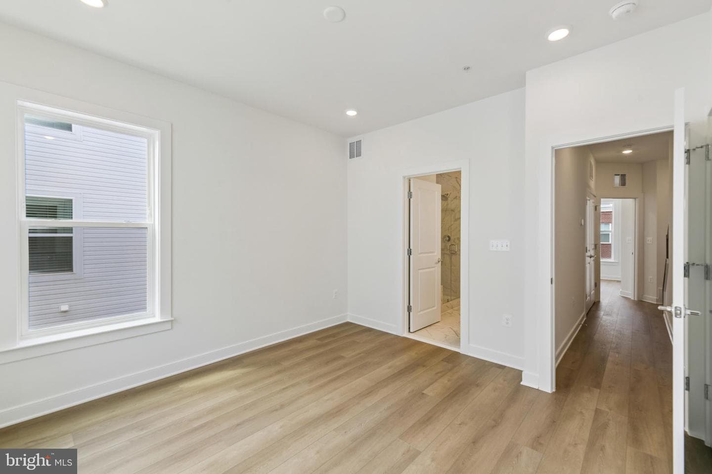 2042 Henson Norris Street photo 21