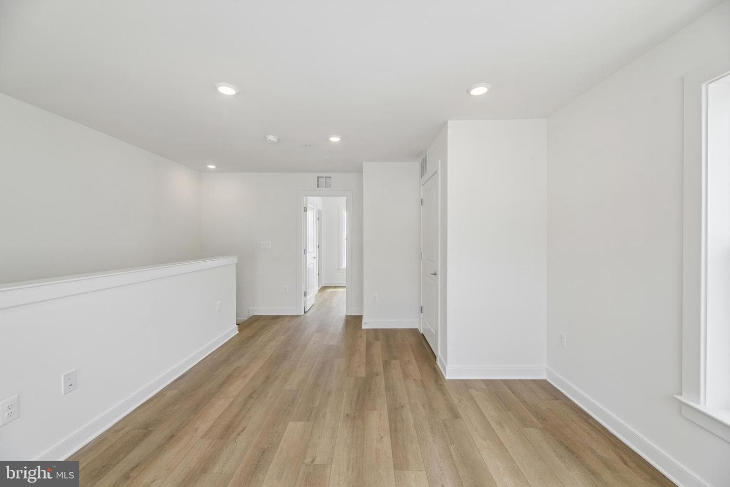 2042 Henson Norris Street photo 37