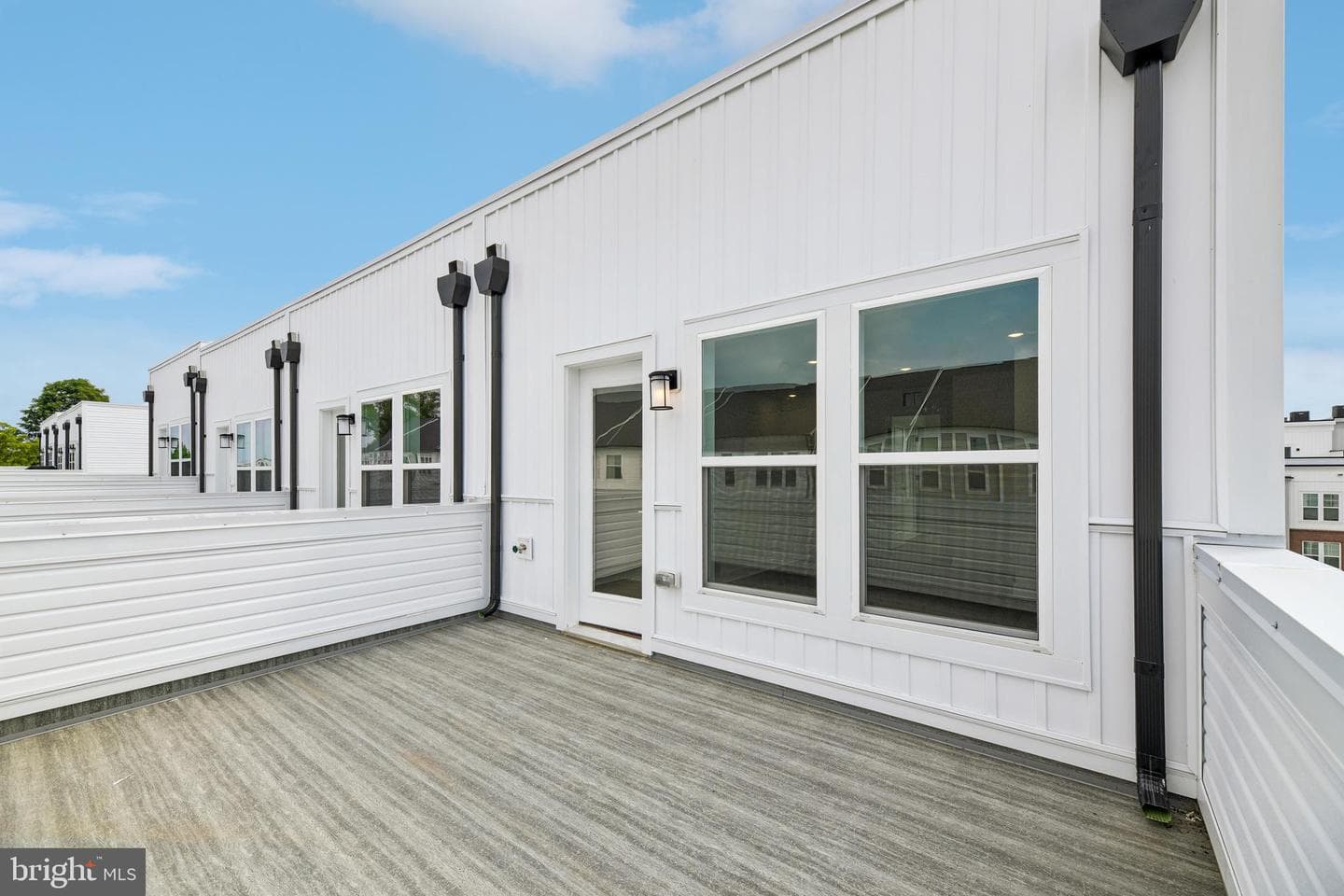 2042 Henson Norris Street photo 45