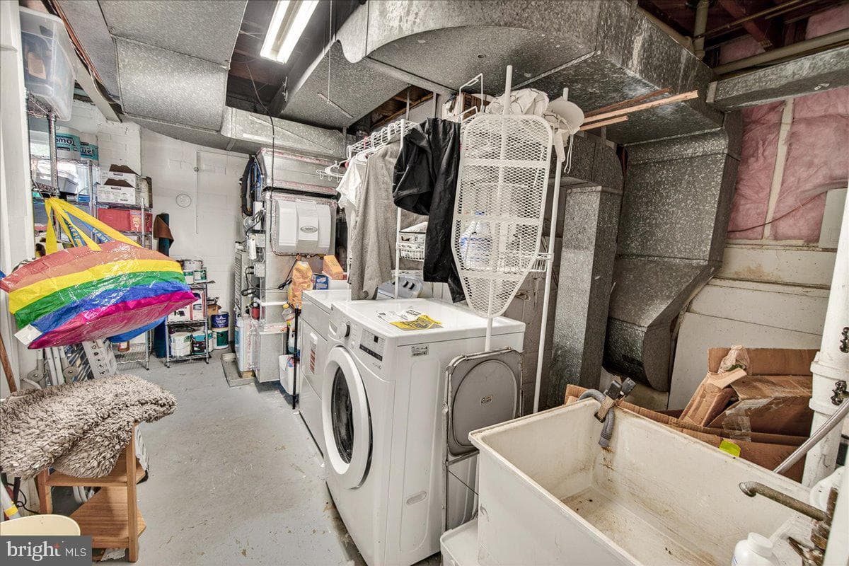 707 Hyde Road photo 44