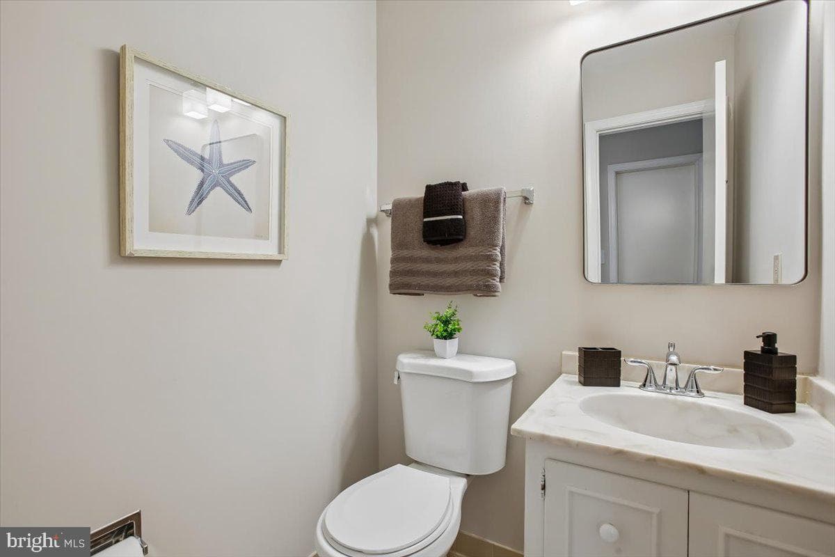 9208 Fall River Lane photo 19