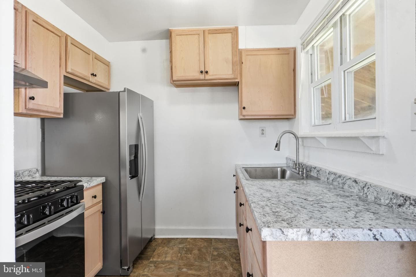 4003 Randolph Road photo 11