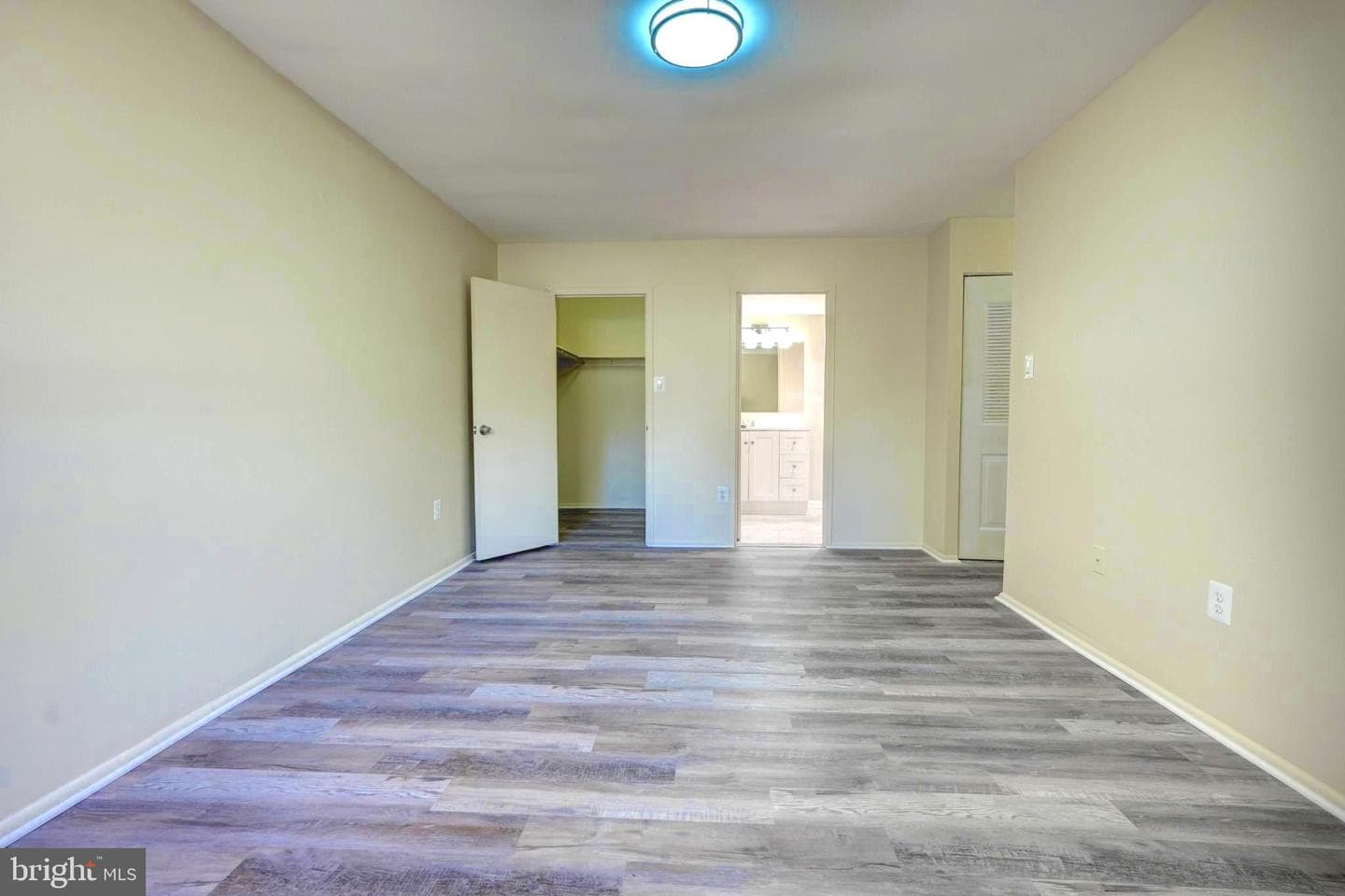 415 Christopher Avenue #11 photo 27