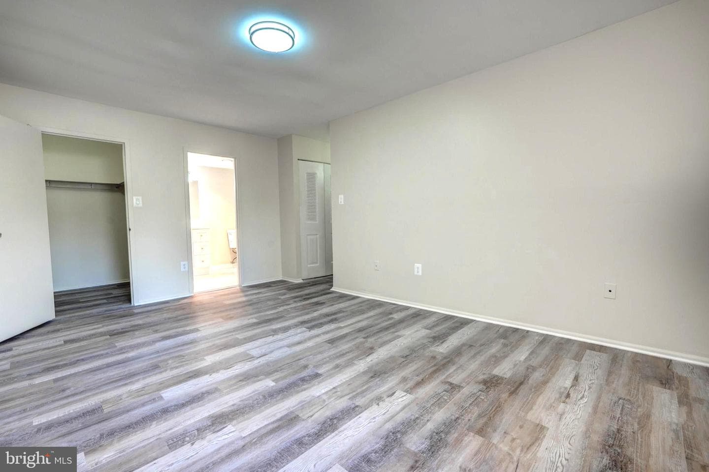 415 Christopher Avenue #11 photo 28