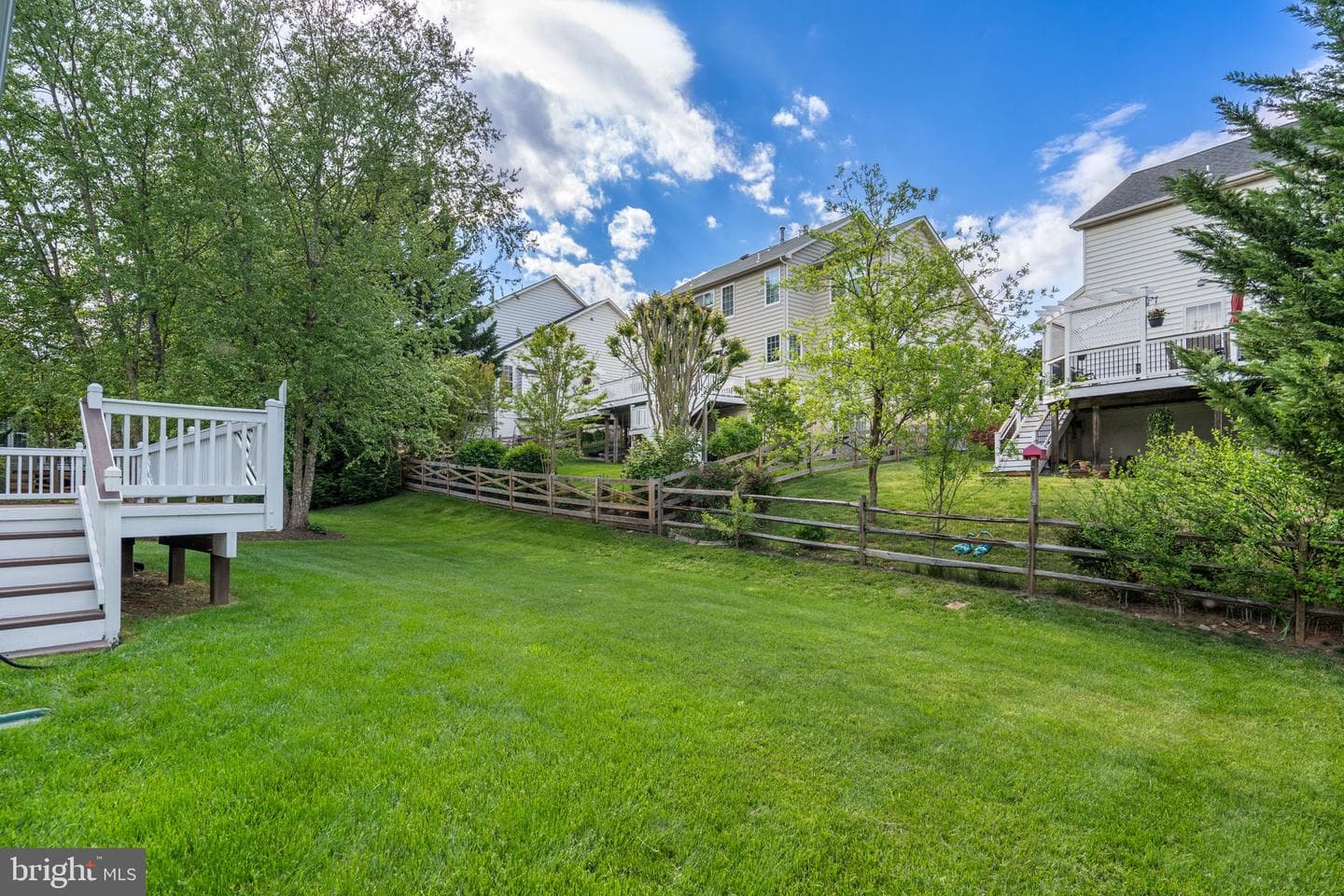 18028 Red Rocks Drive photo 33