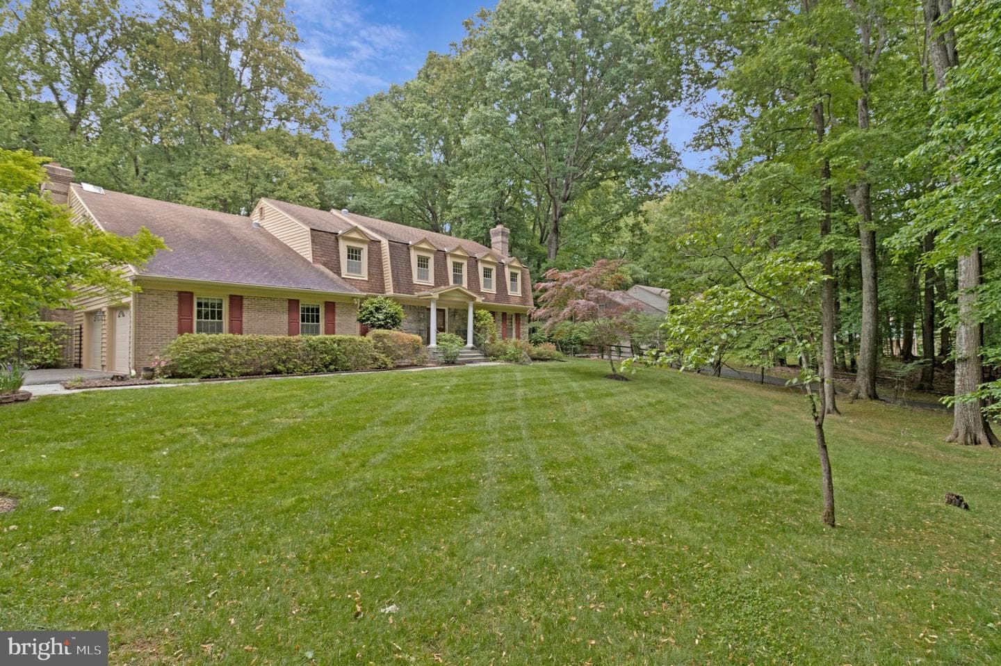 10009 New London Drive, Potomac