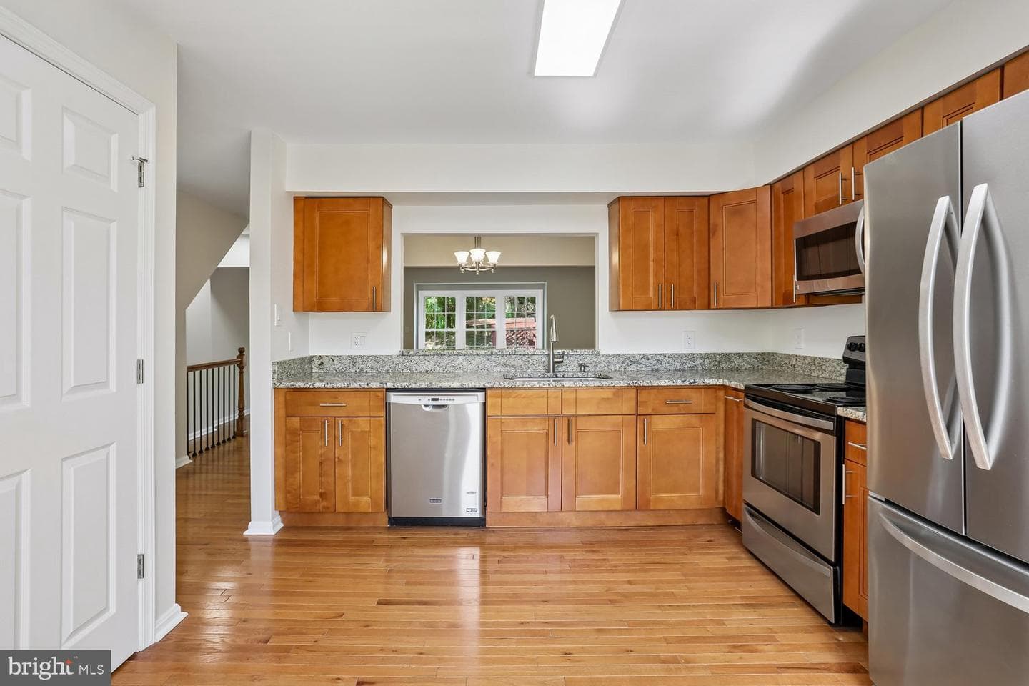 10804 Douglas Avenue photo 15