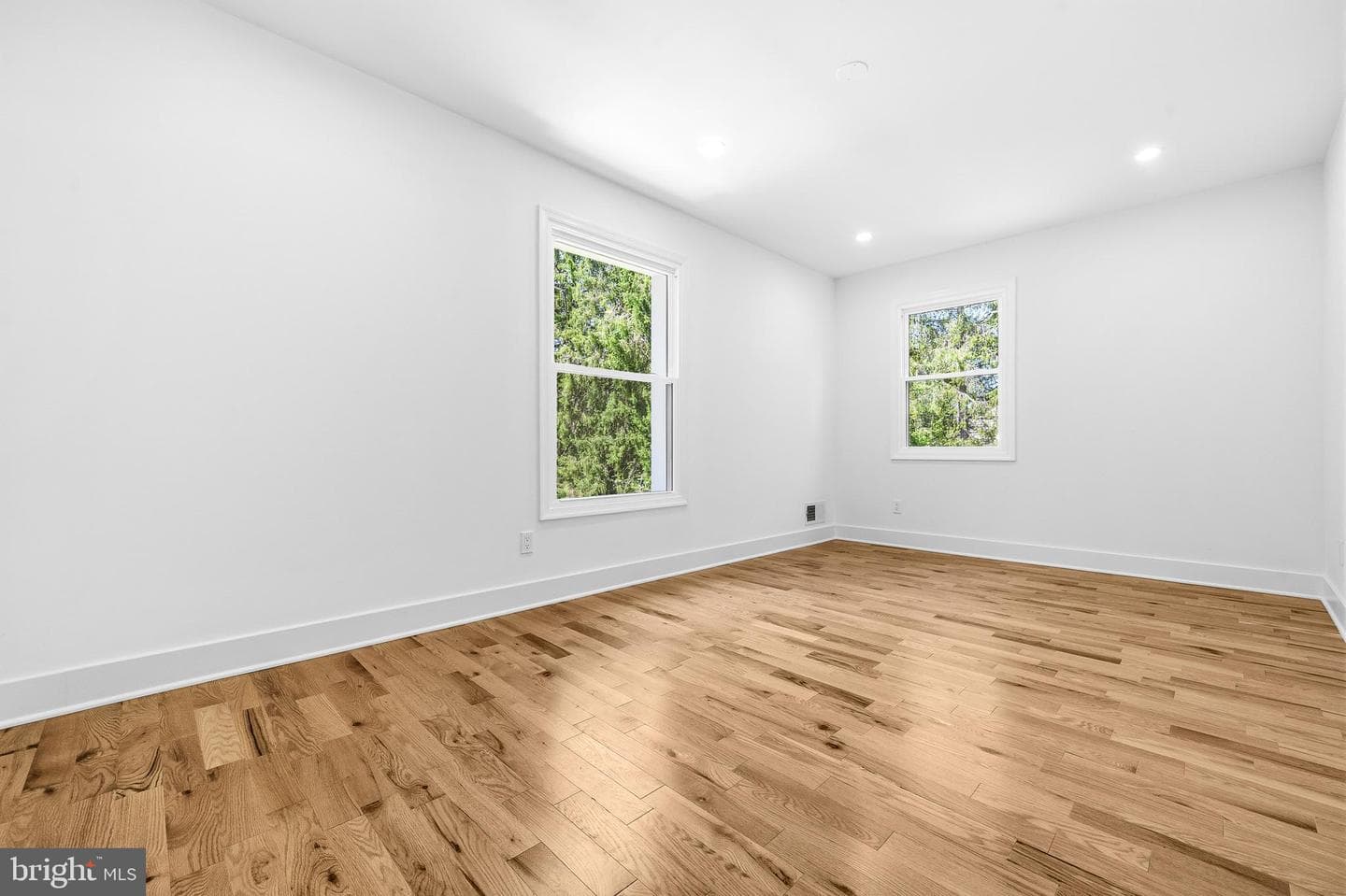 9828 Watts Branch Drive photo 30
