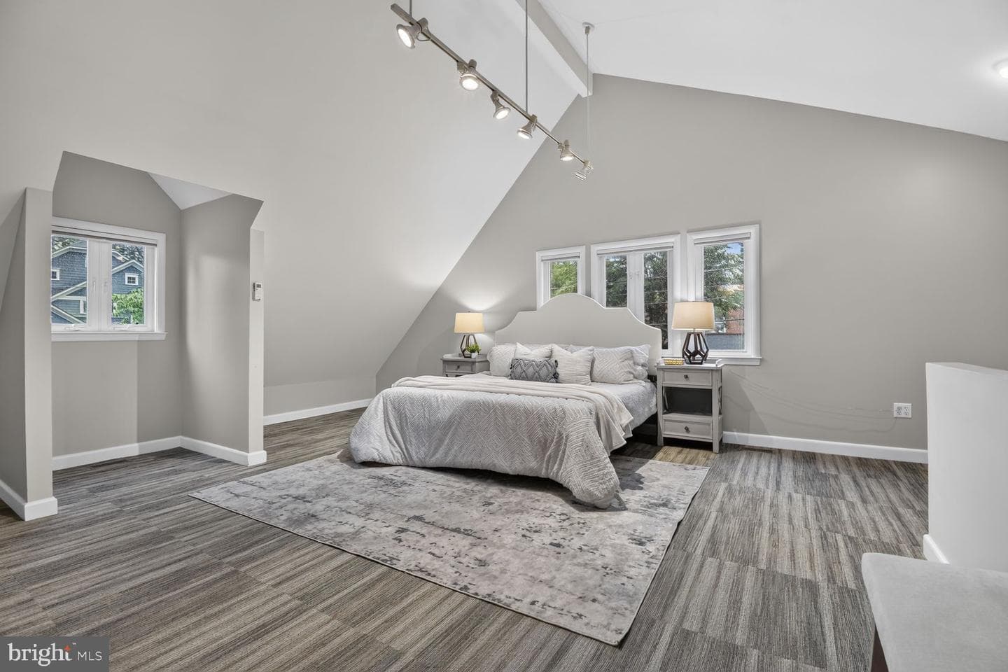 9305 Linden Avenue photo 35