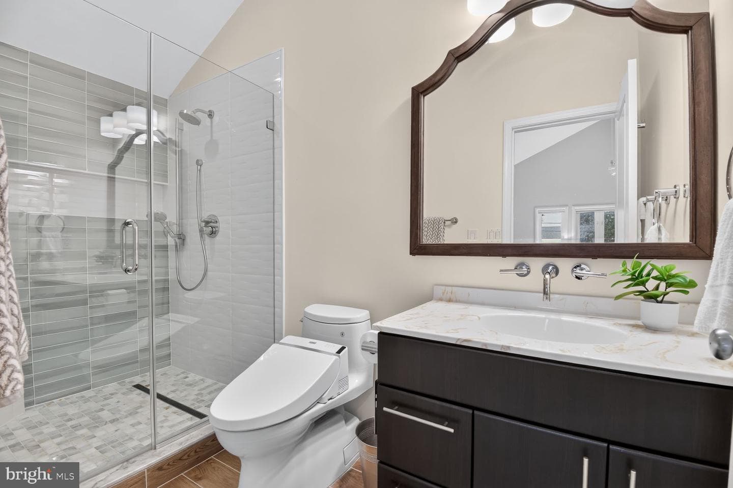 9305 Linden Avenue photo 36