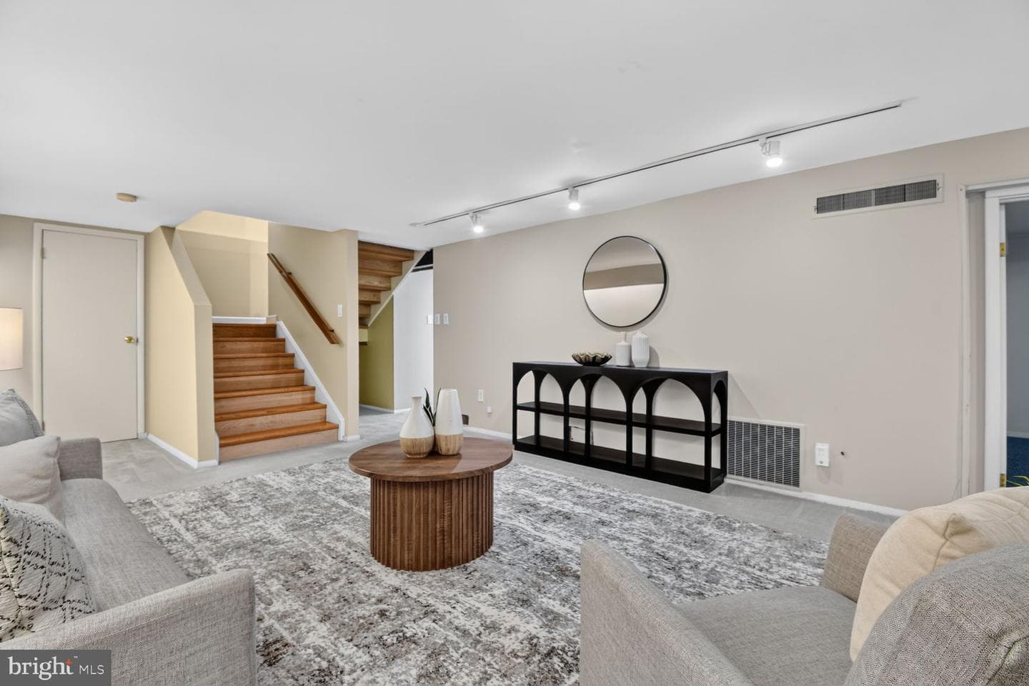 9305 Linden Avenue photo 38