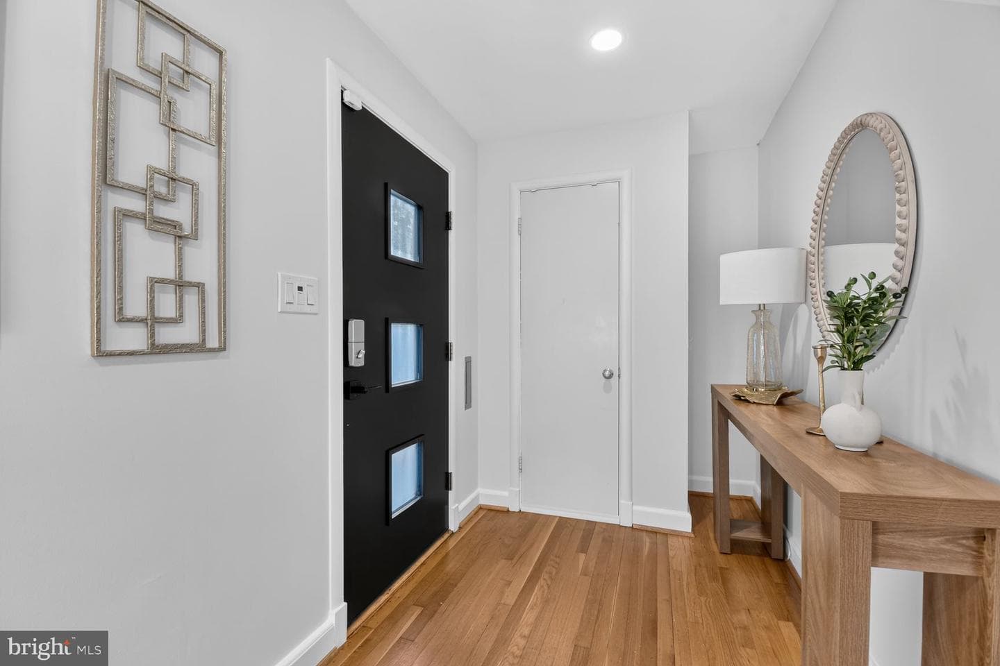 9305 Linden Avenue photo 5