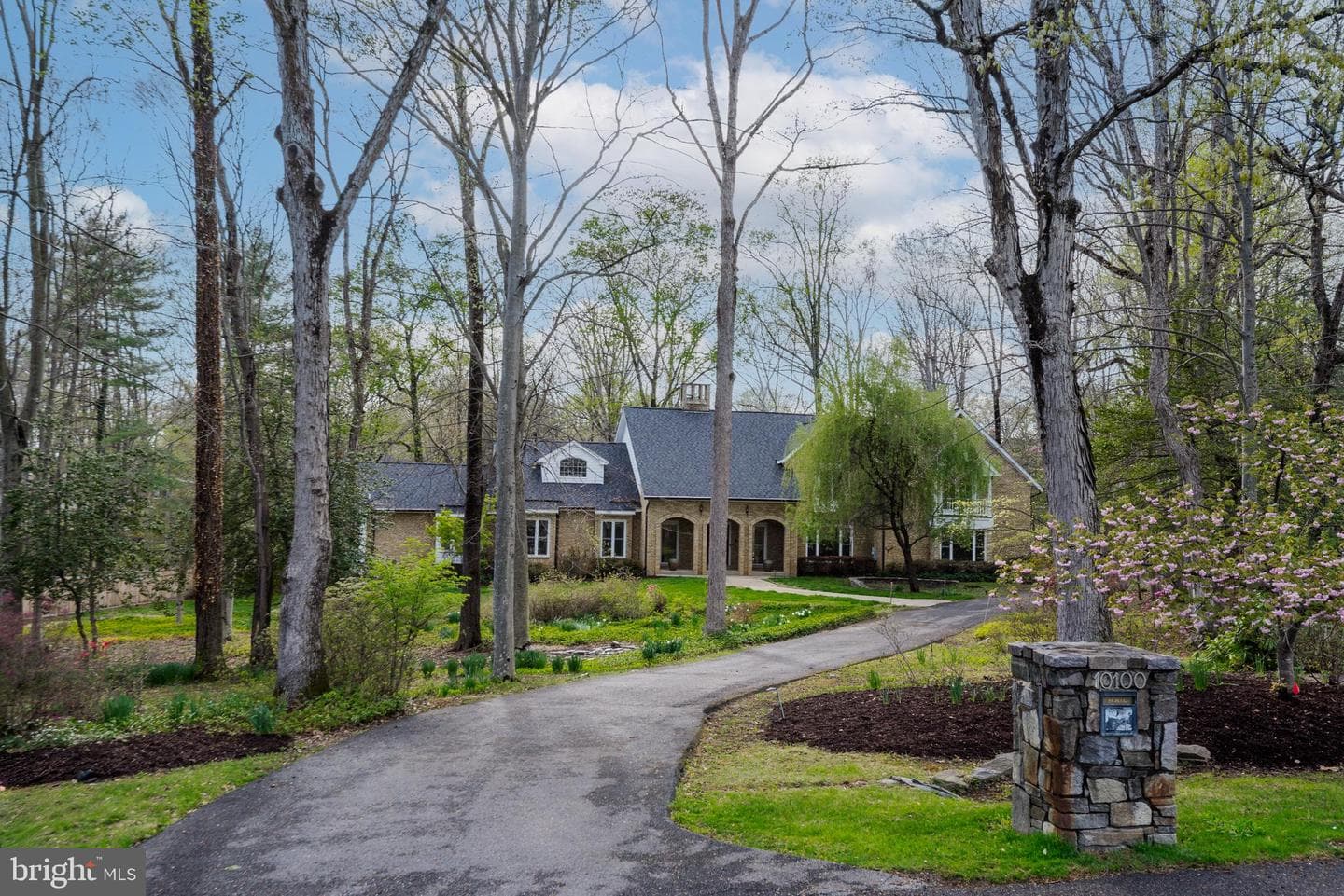 10100 Iron Gate Road photo 5