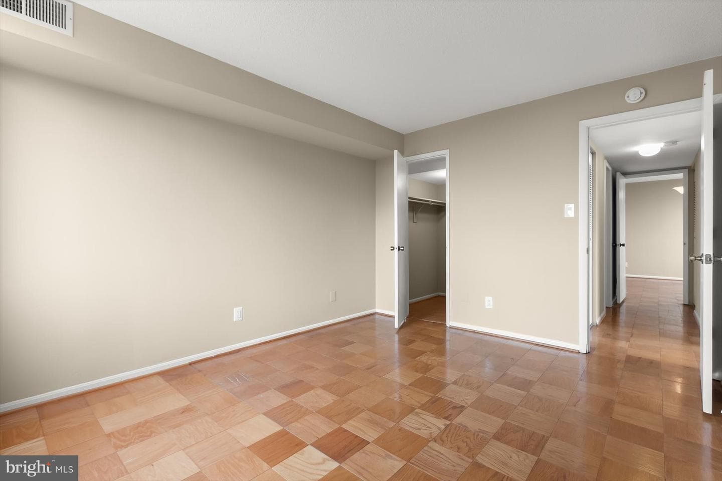 4 Monroe Street #4-802 photo 24