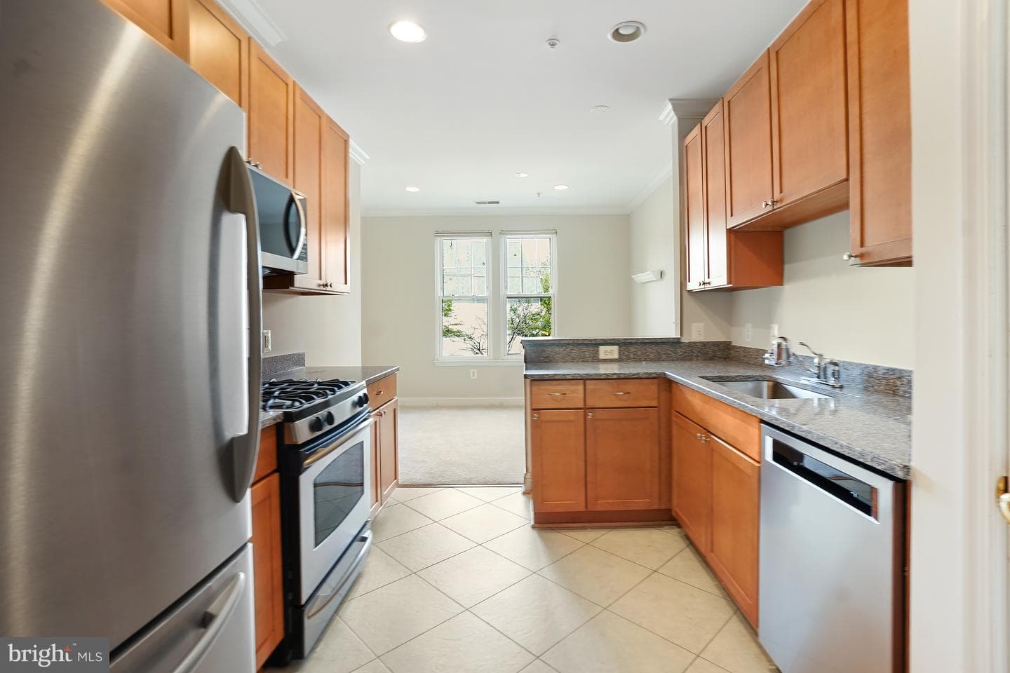 501 King Farm Boulevard #207 photo 32