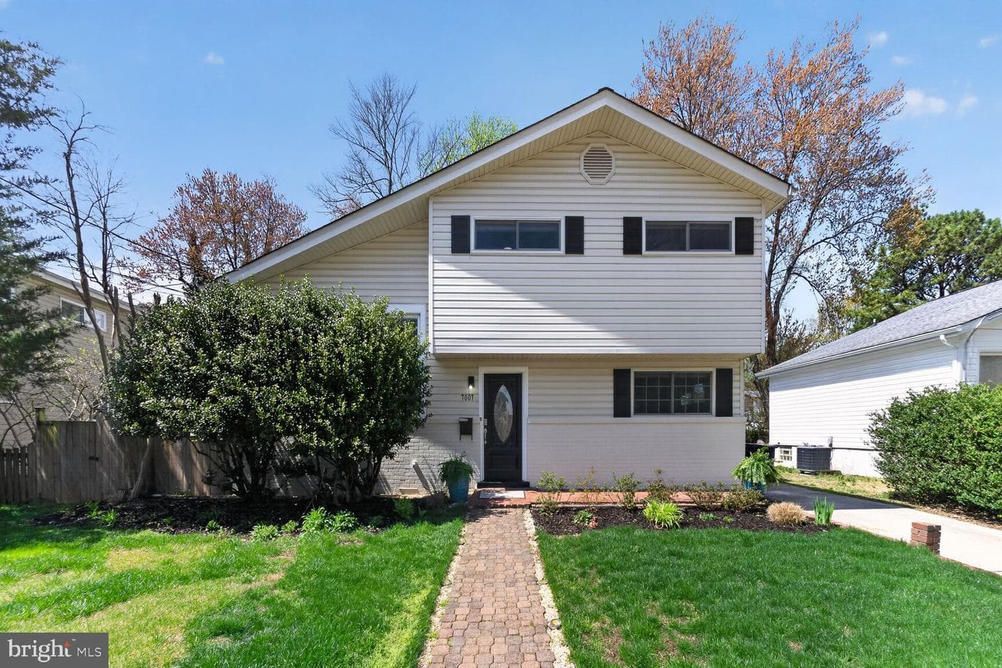7007 Lemay Road photo 2